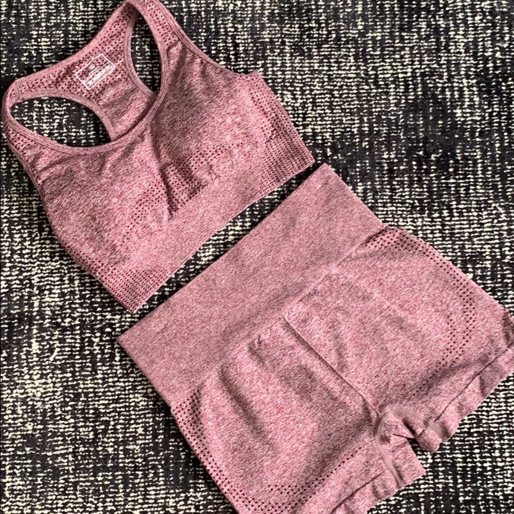 Matching yoga set size small